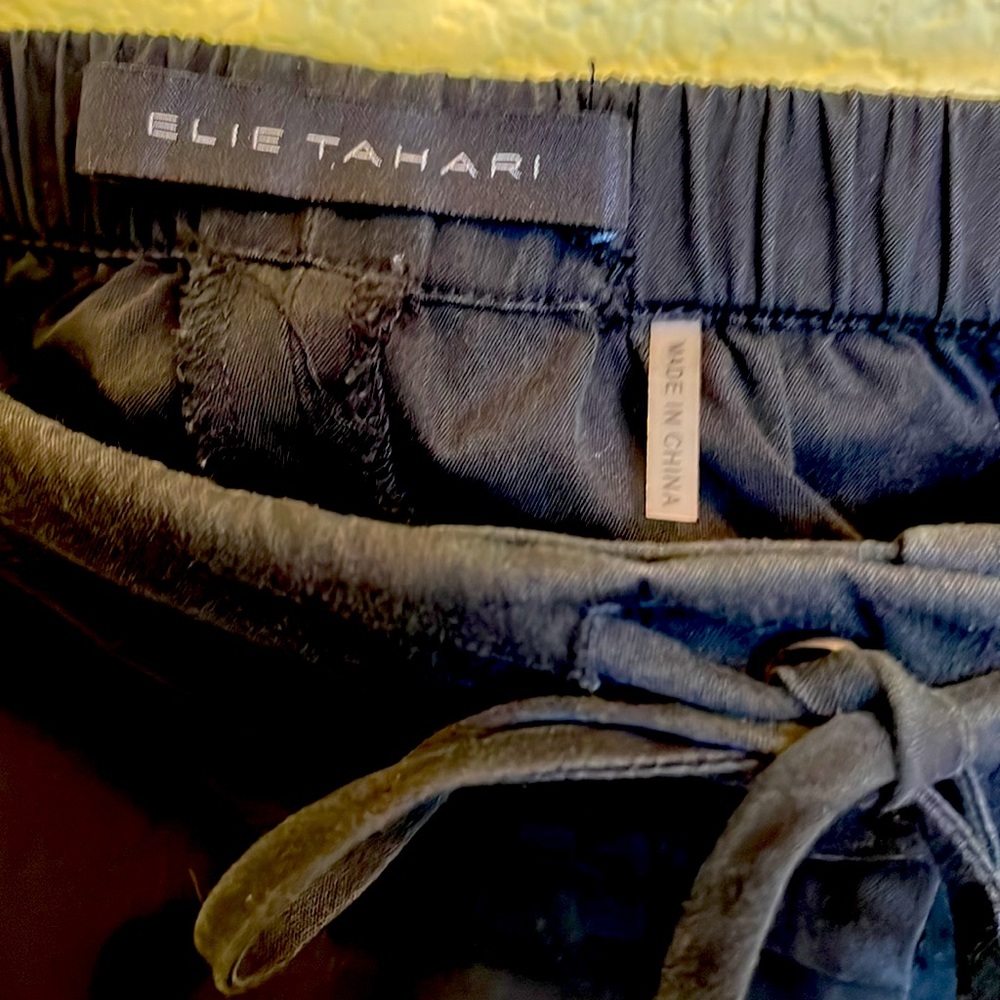 Coset Clear Out Eli Tahari Black Athletic Pants Elastic and Drawstring Waist, - Picture 2 of 4